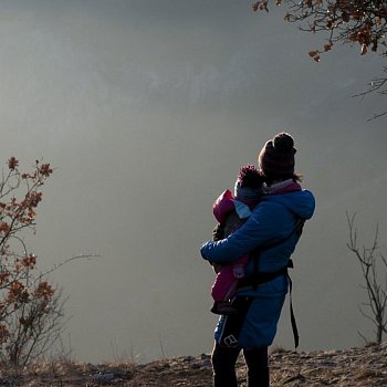 Tisíc nevyžádaných rad pro rodiče vysoce citlivých dětí (HSC)